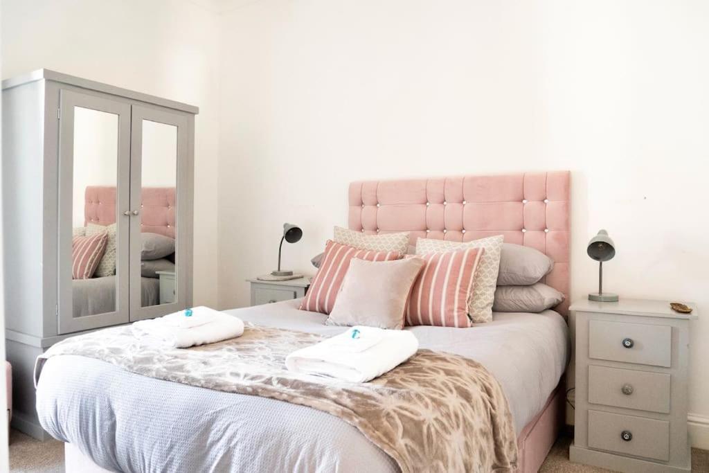 Penarth/Cardiff Bay: Deluxe Flat: 10 Mins To City! Luaran gambar